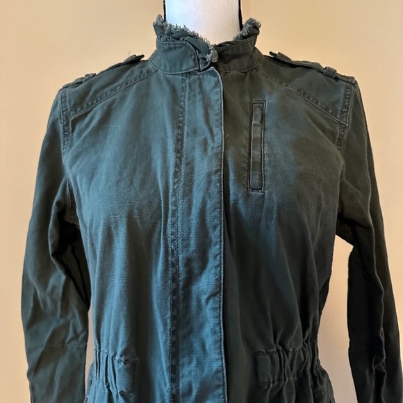 *ELLE* Dark Green Long Sleeve Button Down Jacket Size Small - Picture 2 of 8